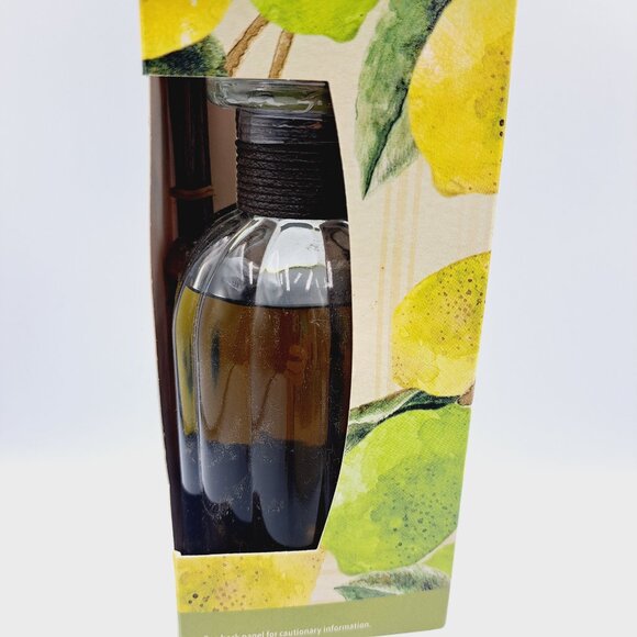 Pier One Imports Citrus Cilantro Reed Diffuser Retired Scent Oil Set - Picture 2 of 8